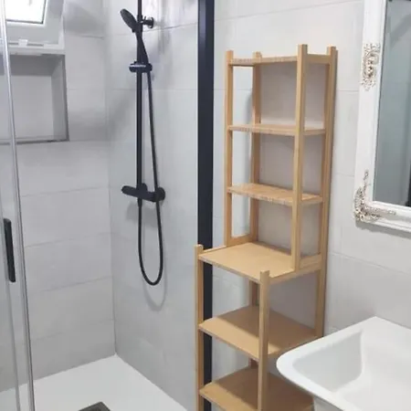 Casa De Estreno Con Wifi Y Calefaccion En Apartment Ronda